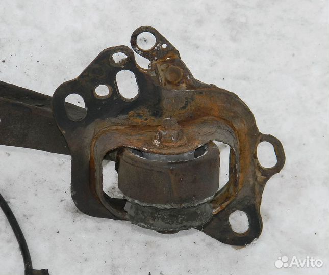 Рычаг задний левый продольный Opel Vectra B