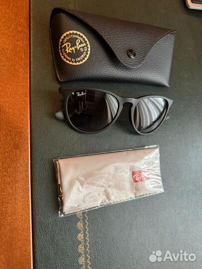 Солнцезащитные очки Ray ban Erika черные