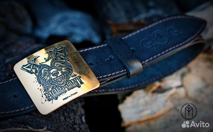 Мужской кожаный ремень 