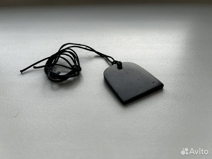 Кулоны из шунгита разных форм