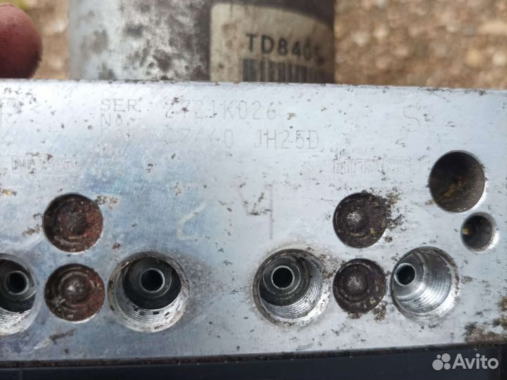 Блок абс X-trail t31