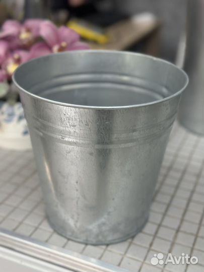 Вазон под цветы