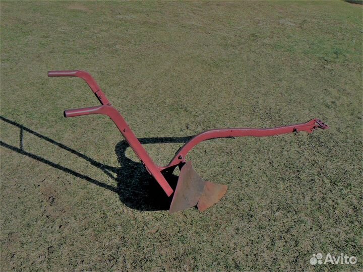 Конный плуг