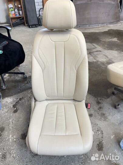 Покраска кожи сидений авто
