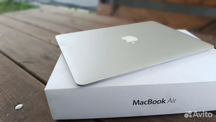 Apple MacBook air 13 2012