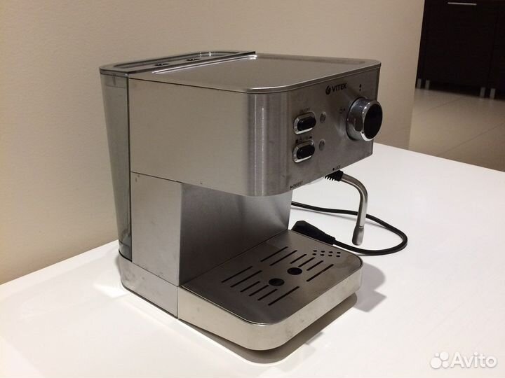 Кофеварка Vitek VT-1515 SR