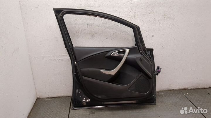 Дверь боковая левая передняя Opel Astra J, 2011