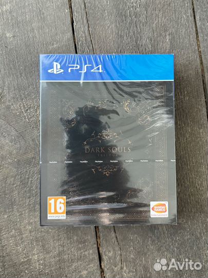 Dark souls trilogy ps4