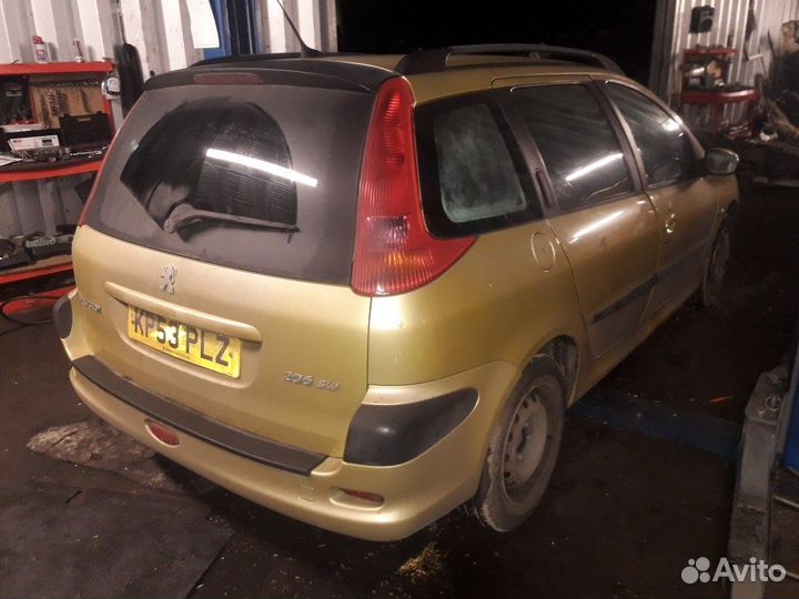 Разбор на запчасти Peugeot 206