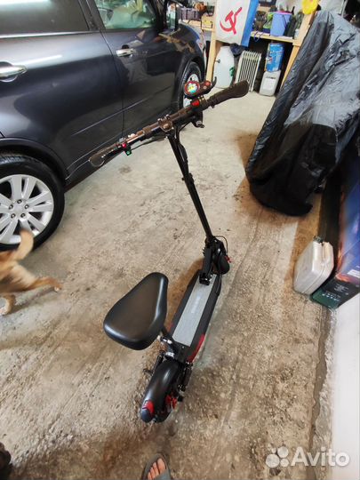 Kugo M4 Pro Самокат взрослый электрический бу