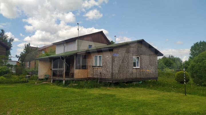 Дом 160 м² на участке 12 сот.