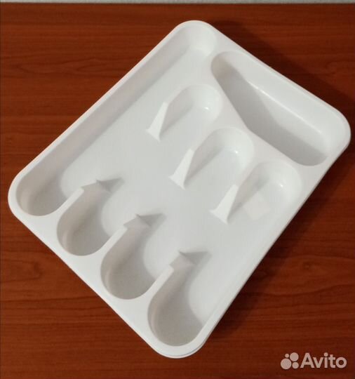 Лоток для столовых приборов