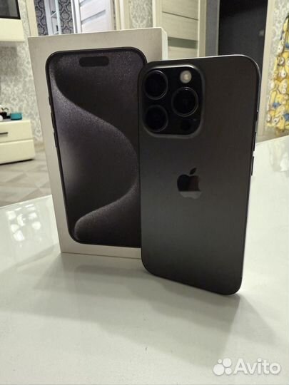 iPhone 15 Pro, 256 ГБ