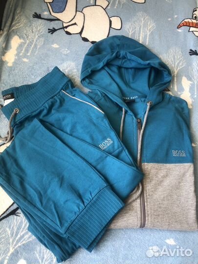 Костюм Hugo Boss S