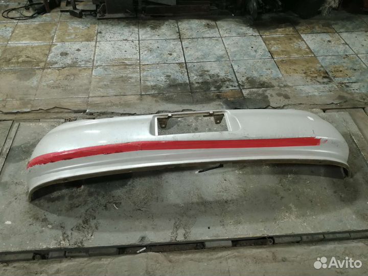 Бампер toyota carina ed