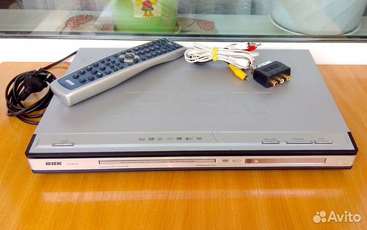 DVD плеер BBK DV 967S