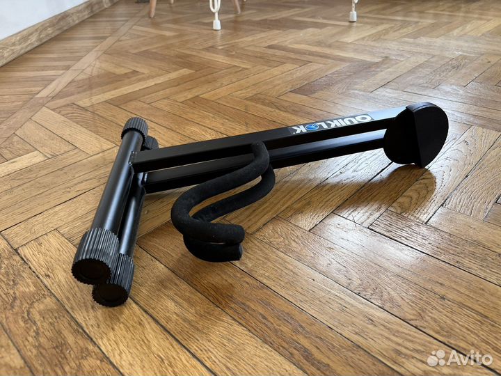 Стойка для гитары quik lok