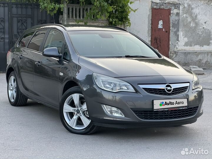 Opel Astra 1.4 AT, 2011, 178 000 км