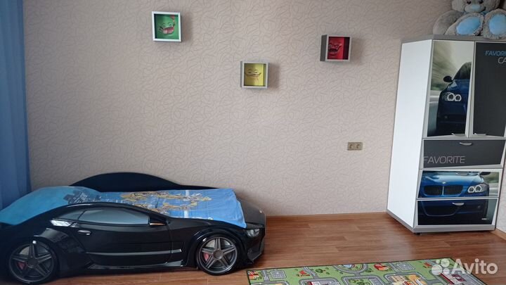 Набор мебели в детскую комнату