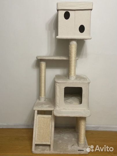 Домик для кошки с когтеточкой бу