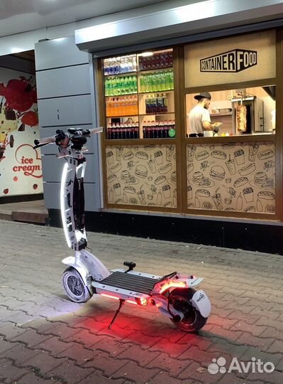 Электросамокат Krypton K11 White Custom