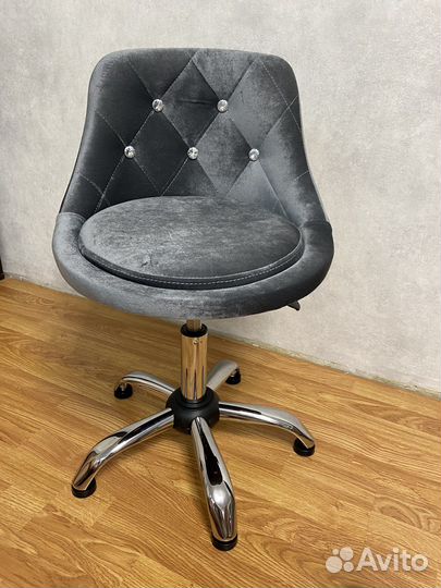 Стул мастера новый, велюр