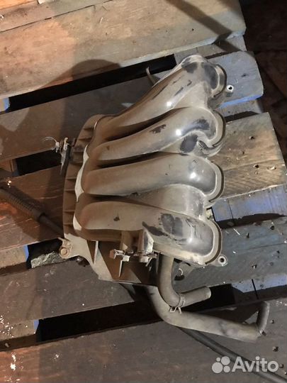 Коллектор впускной Kia Rio, III