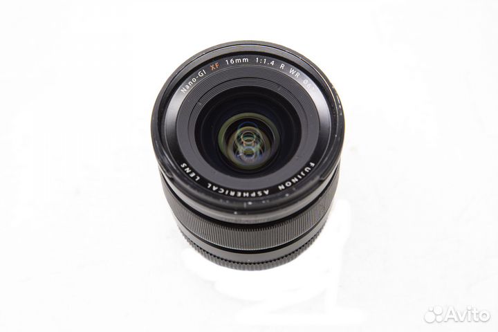 Fujifilm XF 16mm f/1.4 R WR разные обмен