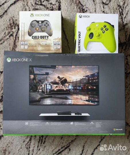 Xbox one X 4K + kinnect + игры + gamepad 4шт