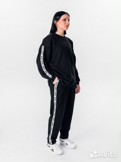 Спортивный костюм новый женский М