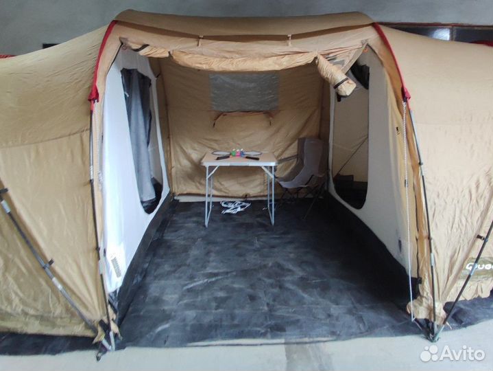 Палатка туристическая 6 местная