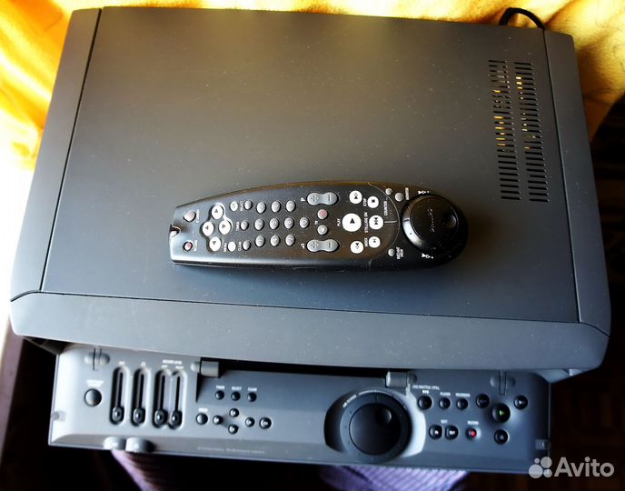 Видеомагнитофон Philips VR969