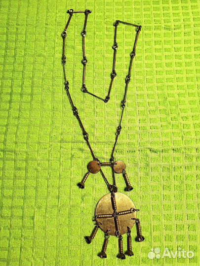 Винтажная бижутерия - броши, серьги, кольца, колье