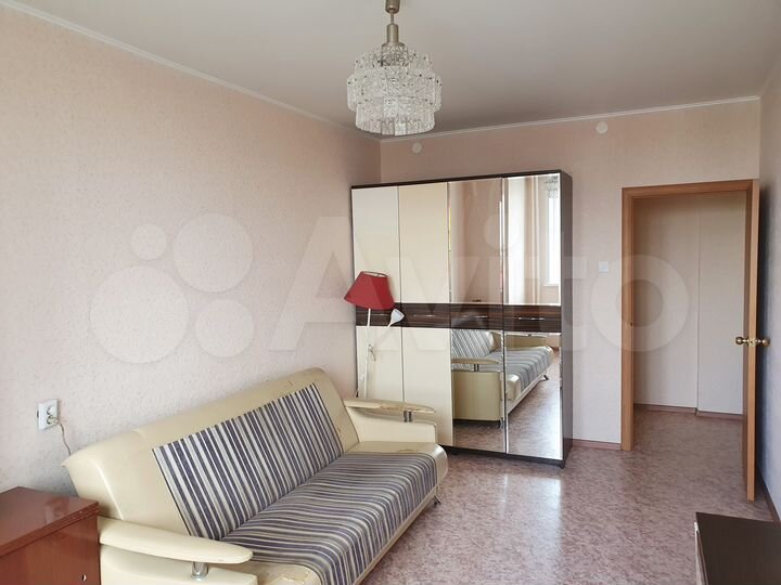 2-к. квартира, 54 м², 8/9 эт.