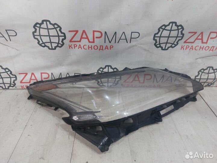 Стекло фары правой переднее правое Lexus Lx 450