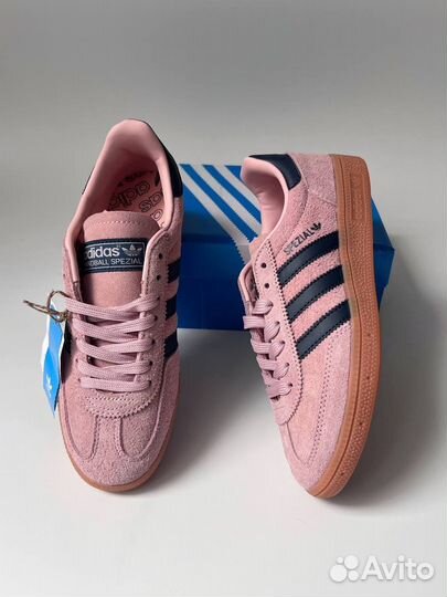 Adidas spezial