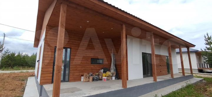 Коттедж 146 м² на участке 7 сот.