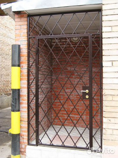 Решетки на окна, двери и балконы