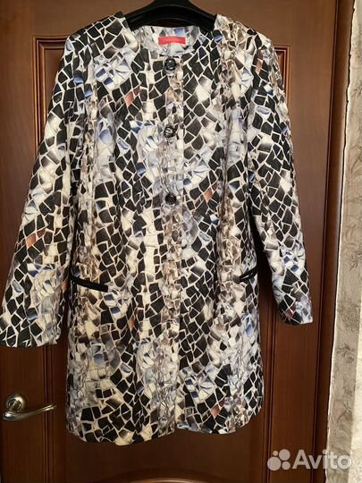 Плащ -пальто новый