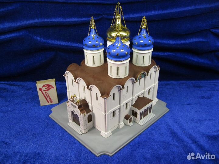 Макет Храма Успенский собор Троице-Сергиевой Лавры