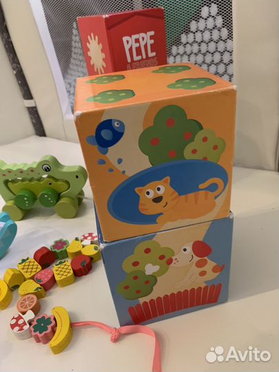 Развивающие игрушки пакетом