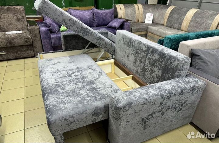 Диван угловой для дома