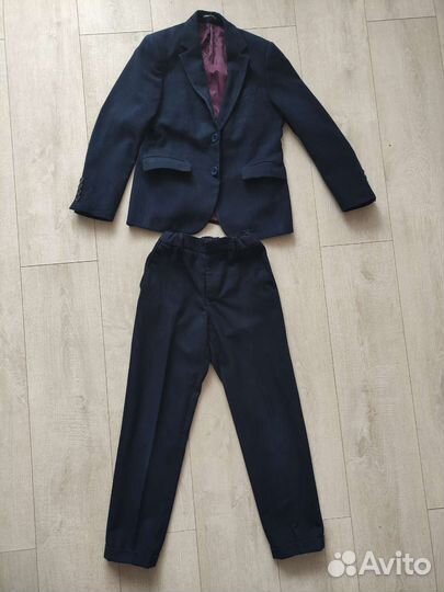 Школьный костюм 122-128 фирмы Orby
