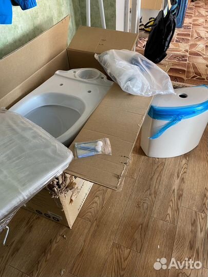 Унитаз santek новый