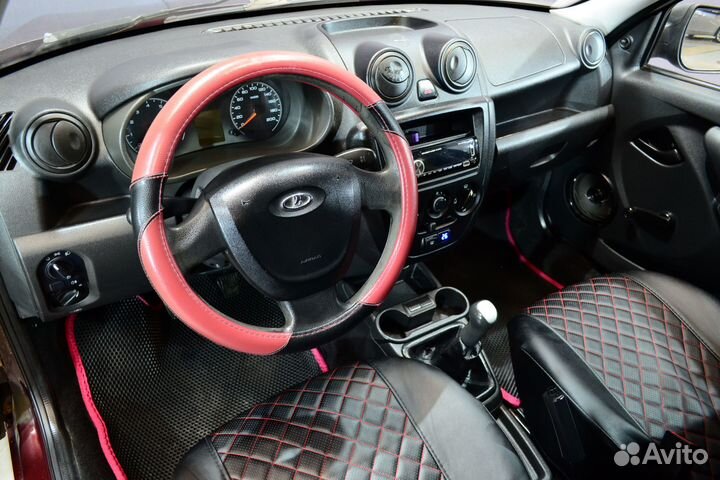 LADA Granta 1.6 МТ, 2012, 208 000 км