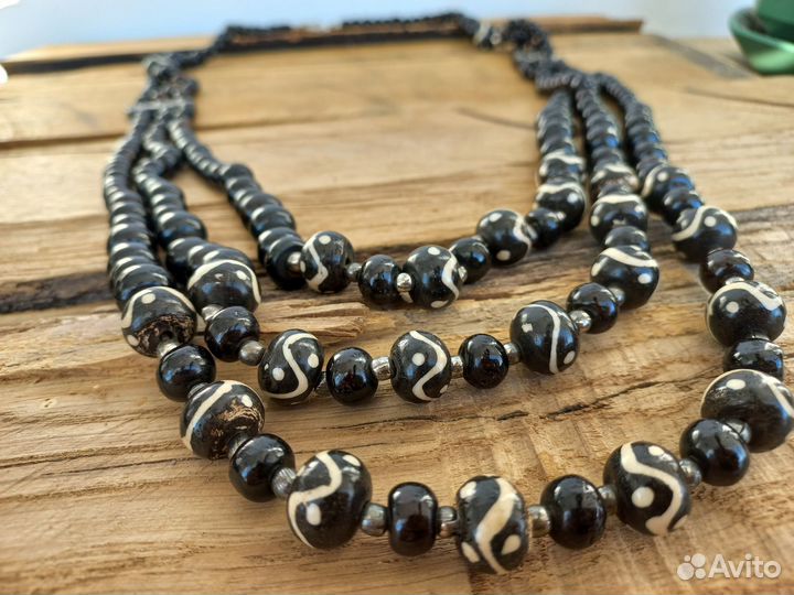 Черное колье из кости классика и астральный оберег