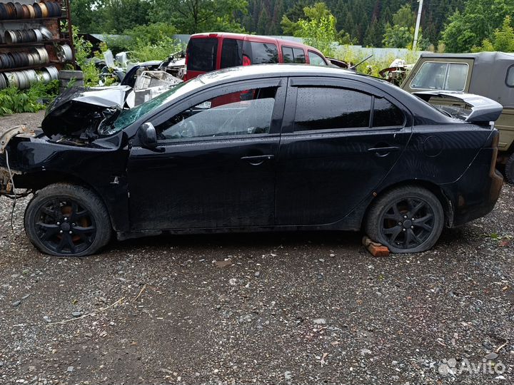 Mitsubishi lancer 10 автомобиль в разбор