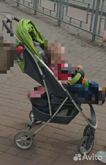 Прогулочная коляска