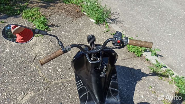 Скутер Suzuki let's 2