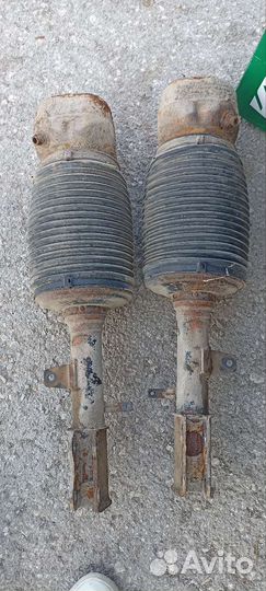 Пневмостойка lexus rx350 б/у